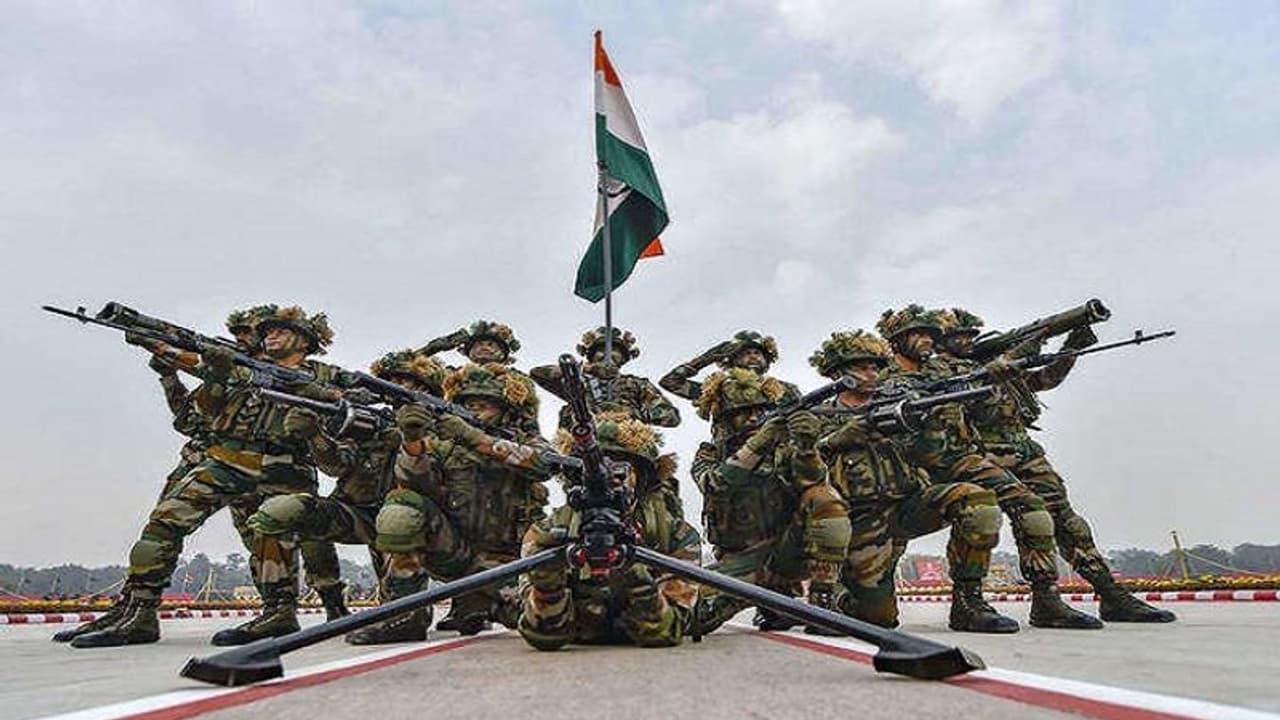 ఇండియన్ ఆర్మీలో 189 ఉద్యోగాలు.. ఇంజనీరింగ్ అభ్యర్థులు వెంటనే అప్లయ్ చేసుకోండీ.. ఇండియన్ ఆర్మీలో 189 ఉద్యోగాలు.. ఇంజనీరింగ్ అభ్యర్థులు వెంటనే అప్లయ్ చేసుకోండీ..