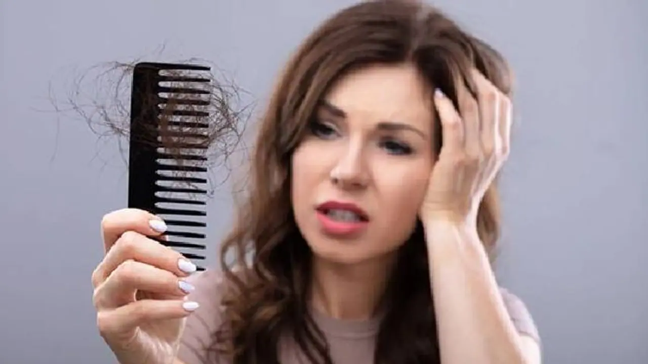 തലമുടി കൊഴിച്ചിൽ തടയാൻ ആറ് കാര്യങ്ങൾ...