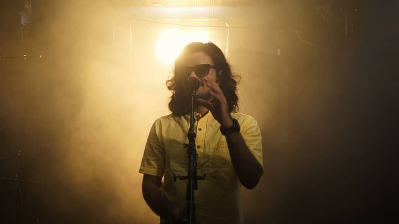 Aalayal Thara Veno? Asks singer Sooraj Santhosh