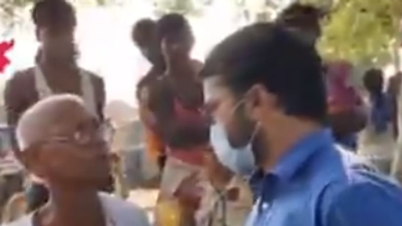 എന്തൊരു നിഷ്കളങ്കനാണ് ഈ മനുഷ്യന്‍; ബിഹാറി ഗ്രാമീണന്‍റെ വീഡിയോ വൈറലാകുന്നു.!