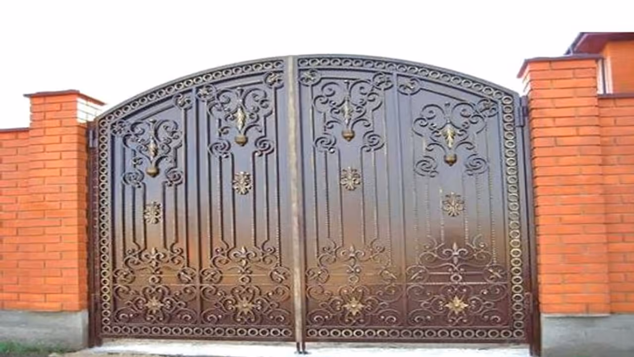 వాస్తు ప్రకారం... ఇంటి ప్రహరీ గోడ ఎలా ఉండాలంటే...! వాస్తు ప్రకారం... ఇంటి ప్రహరీ గోడ ఎలా ఉండాలంటే...!