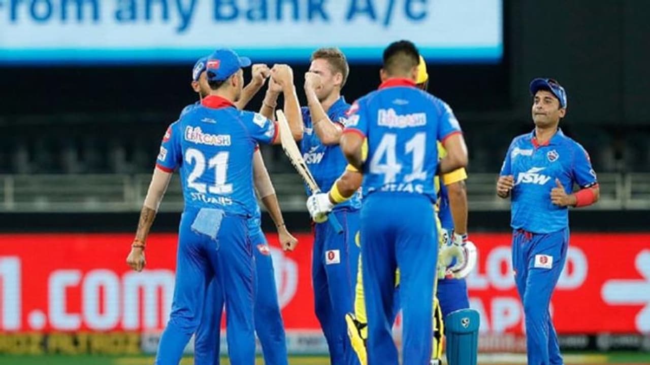 പഞ്ചാബിനെതിരെ ഡല്ഹിക്ക് ടോസ്, വന് മാറ്റവുമായി ഡല്ഹി പഞ്ചാബിനെതിരെ ഡല്ഹിക്ക് ടോസ്, വന് മാറ്റവുമായി ഡല്ഹി