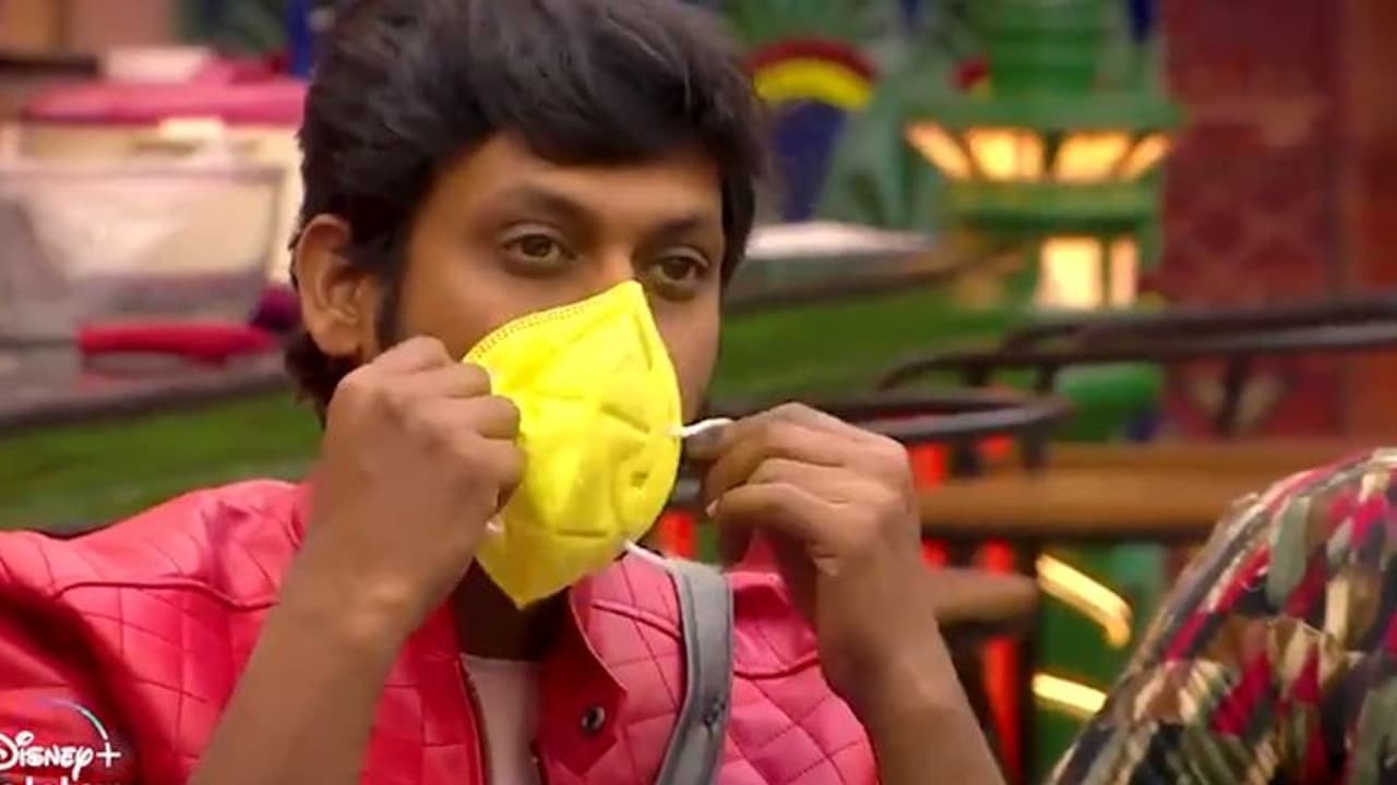 கிழிக்கப்பட்ட முகத்திரை...! போட்டியாளர்கள் அதிரடி செயலால் பொங்கி எழுந்த ரியோ..! கிழிக்கப்பட்ட முகத்திரை...! போட்டியாளர்கள் அதிரடி செயலால் பொங்கி எழுந்த ரியோ..!