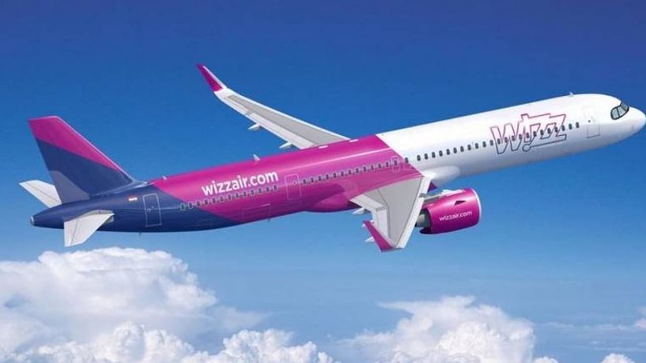 UAE National Day | യുഎഇ ദേശീയ ദിനം ; വിമാന ടിക്കറ്റിന് 50 ശതമാനം ഇളവ് പ്രഖ്യാപിച്ചു UAE National Day | യുഎഇ ദേശീയ ദിനം ; വിമാന ടിക്കറ്റിന് 50 ശതമാനം ഇളവ് പ്രഖ്യാപിച്ചു