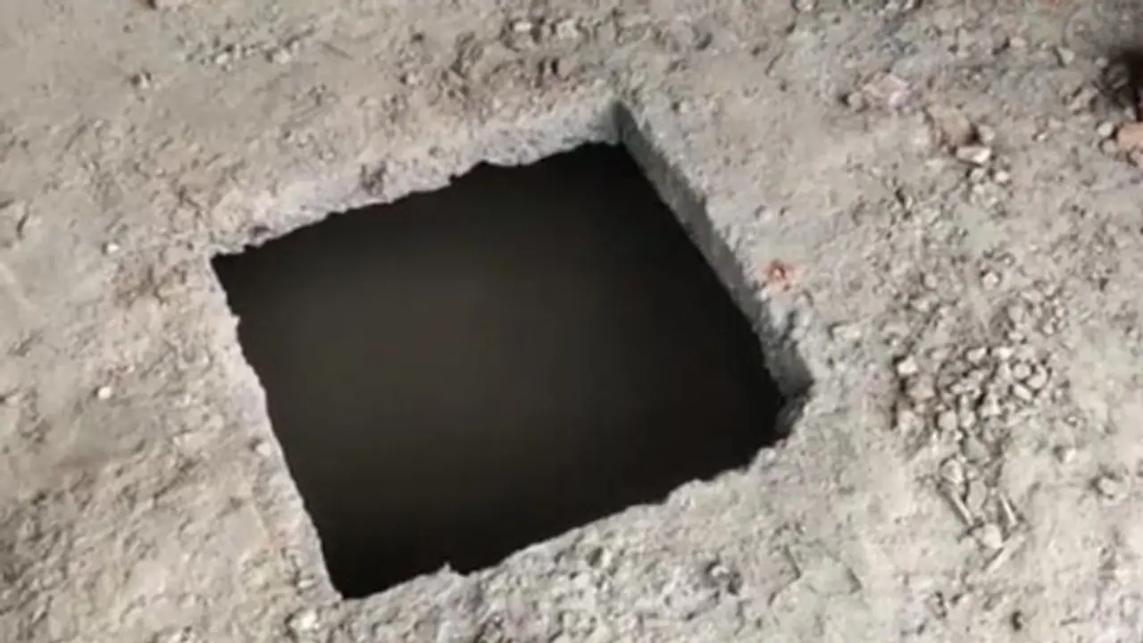 విషాదం: సెప్టిక్ ట్యాంకులో పడి ఐదుగురు దుర్మరణం విషాదం: సెప్టిక్ ట్యాంకులో పడి ఐదుగురు దుర్మరణం