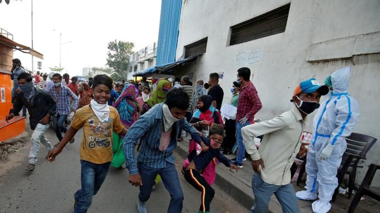 രാജ്യത്ത് 24 മണിക്കൂറിനുള്ളൽ 37,593 പേർക്ക് കൊവിഡ്; എറ്റവും കൂടുതൽ രോഗികൾ കേരളത്തിൽ രാജ്യത്ത് 24 മണിക്കൂറിനുള്ളൽ 37,593 പേർക്ക് കൊവിഡ്; എറ്റവും കൂടുതൽ രോഗികൾ കേരളത്തിൽ