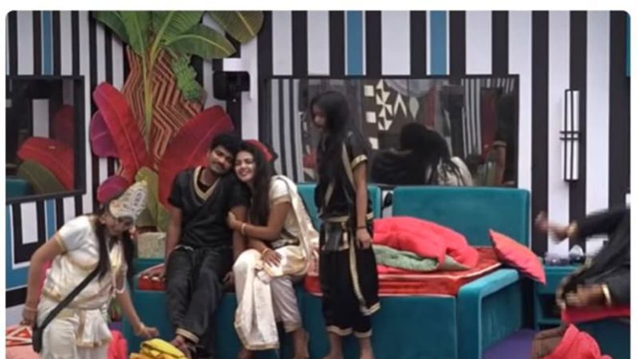 పసలేని బిగ్ బాస్ టాస్క్...తల గోక్కుంటున్న ఆడియెన్స్ పసలేని బిగ్ బాస్ టాస్క్...తల గోక్కుంటున్న ఆడియెన్స్