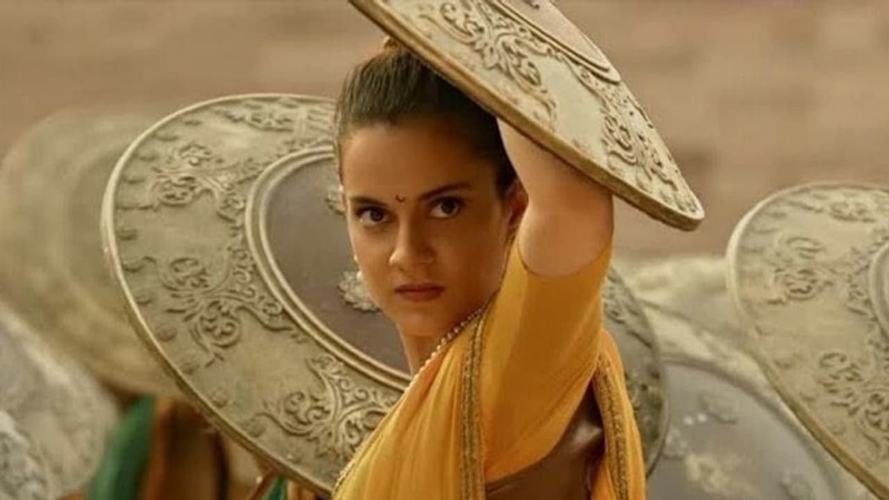 अभिनेत्री कंगना रनौत और उनकी बहन राजद्रोह के मामले में तलब, मुंबई पुलिस ने भेजा समन अभिनेत्री कंगना रनौत और उनकी बहन राजद्रोह के मामले में तलब, मुंबई पुलिस ने भेजा समन