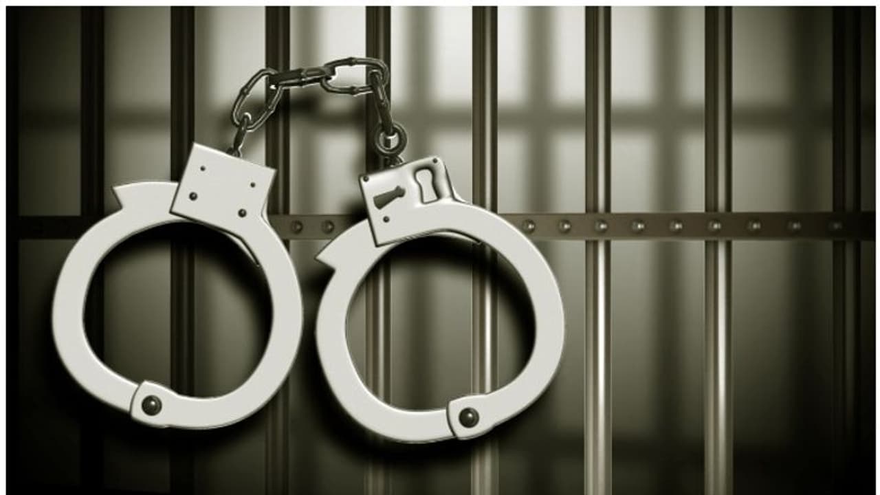 അസാന്മാര്‍ഗിക പ്രവര്‍ത്തനങ്ങളിലേര്‍പ്പെട്ടു; സ്ത്രീകളടക്കം 26 പ്രവാസികള്‍ അറസ്റ്റില്‍