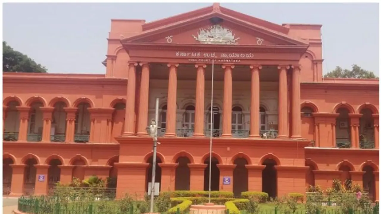 Karnataka High Court: ಹೈಕೋರ್ಟ್ ನ್ಯಾಯಪೀಠಗಳ ಕಲಾಪ ಯೂಟ್ಯೂಬ್ನಲ್ಲಿ ನೇರಪ್ರಸಾರ Karnataka High Court: ಹೈಕೋರ್ಟ್ ನ್ಯಾಯಪೀಠಗಳ ಕಲಾಪ ಯೂಟ್ಯೂಬ್ನಲ್ಲಿ ನೇರಪ್ರಸಾರ