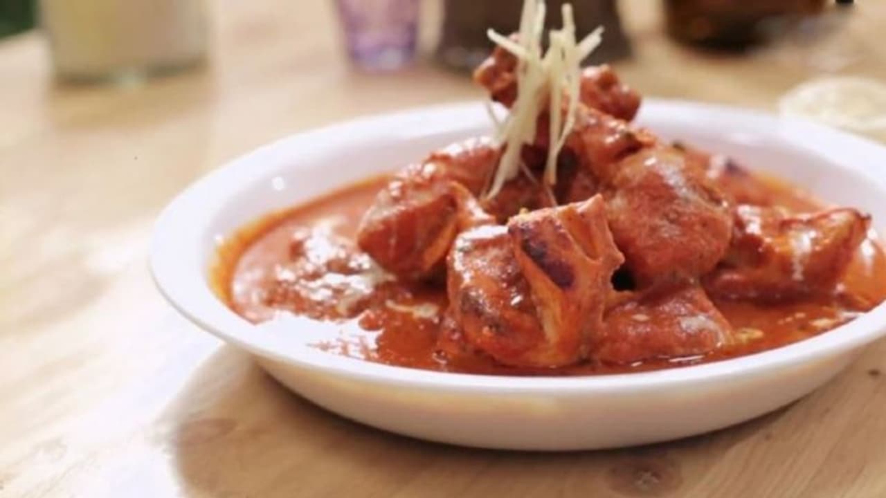 সপ্তমীর ভুড়িভোজ জমিয়ে তুলবে এই পদ, চেখে দেখুন লোভনীয় স্বাদের দিল্লিওয়ালা বাটার চিকেন সপ্তমীর ভুড়িভোজ জমিয়ে তুলবে এই পদ, চেখে দেখুন লোভনীয় স্বাদের দিল্লিওয়ালা বাটার চিকেন