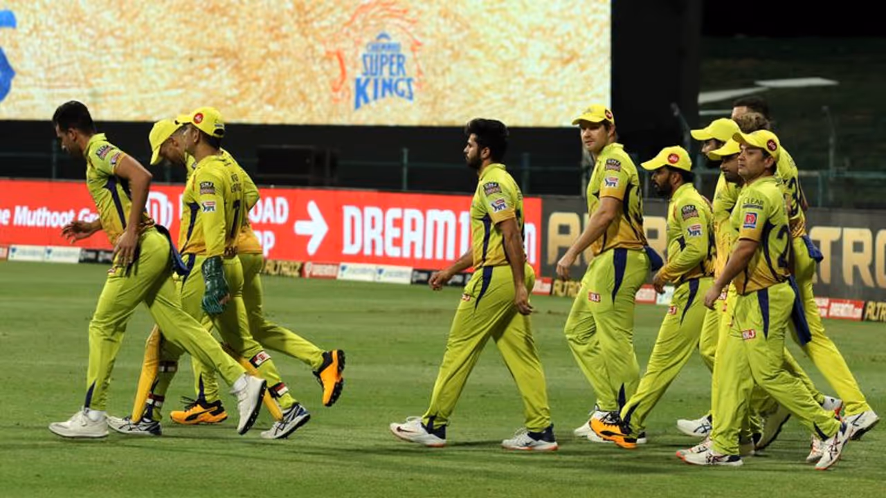 IPL 2020: Twitter erupts as CSK dips massively this season IPL 2020: Twitter erupts as CSK dips massively this season