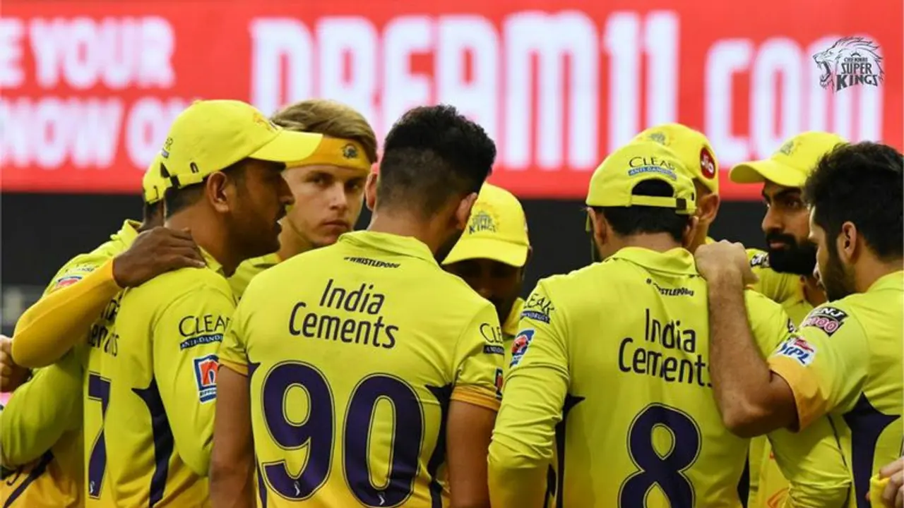 <p>ஐபிஎல் 13வது சீசன் சிஎஸ்கே அணிக்கு சரியானதாக அமையவில்லை. இந்த சீசனில் தான் முதல் முறையாக சிஎஸ்கே அணி, பிளே ஆஃபிற்கு முன்னேறாமல் வெளியேறியது. சீசனின் இடையே கேப்டனை மாற்றிய கேகேஆர் அணி 14 புள்ளிகளை பெற்றும், நெட் ரன்ரேட்டால், பிளே ஆஃப் வாய்ப்பை இழந்து லீக்குடன் வெளியேறியது.</p>
<p>ஐபிஎல் 13வது சீசன் சிஎஸ்கே அணிக்கு சரியானதாக அமையவில்லை. இந்த சீசனில் தான் முதல் முறையாக சிஎஸ்கே அணி, பிளே ஆஃபிற்கு முன்னேறாமல் வெளியேறியது. சீசனின் இடையே கேப்டனை மாற்றிய கேகேஆர் அணி 14 புள்ளிகளை பெற்றும், நெட் ரன்ரேட்டால், பிளே ஆஃப் வாய்ப்பை இழந்து லீக்குடன் வெளியேறியது.</p>