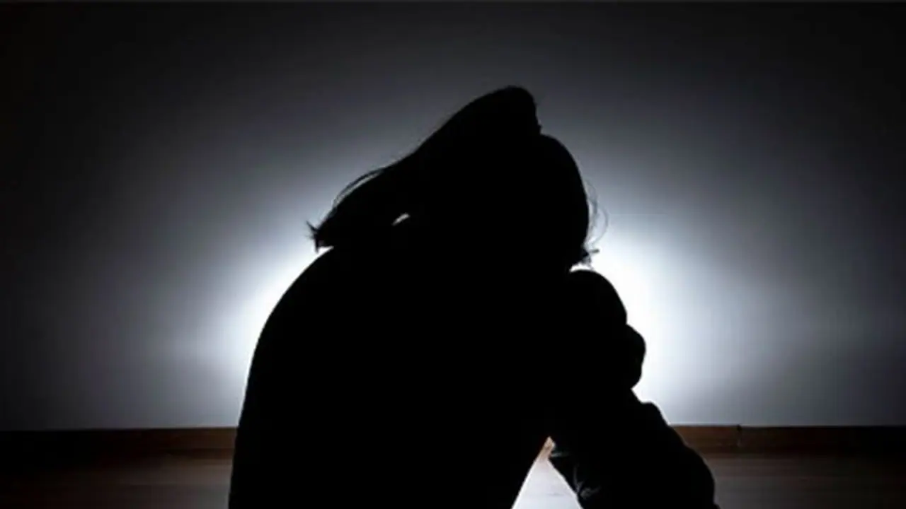 21 year old TB patient raped in ICU of Gurugram hospital, reveals ordeal to father through handwritten note 21 year old TB patient raped in ICU of Gurugram hospital, reveals ordeal to father through handwritten note