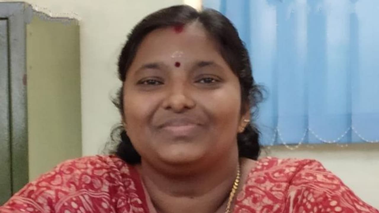 ആറ്റിങ്ങല് നഗരസഭയിലെ ബിജെപി കൗൺസിലര് രാജി വെച്ചു ആറ്റിങ്ങല് നഗരസഭയിലെ ബിജെപി കൗൺസിലര് രാജി വെച്ചു