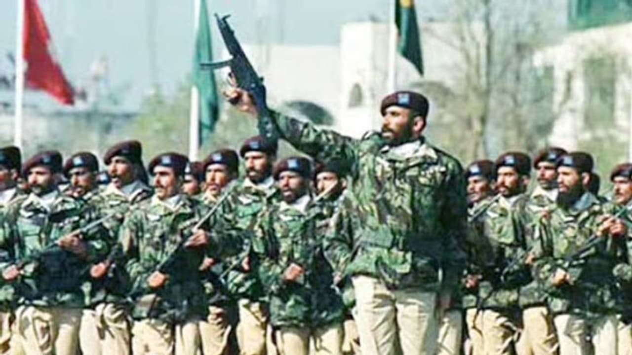 ವಿಶ್ವ ಸಂಸ್ಥೆಗೆ ಮತಾಂತರ ಬಿಸಿ; UN ನೌಕರರನ್ನು ಇಸ್ಲಾಂಗೆ ಮತಾಂತರಿಸಿದ ಪಾಕ್ ಸೇನಾಧಿಕಾರಿ! ವಿಶ್ವ ಸಂಸ್ಥೆಗೆ ಮತಾಂತರ ಬಿಸಿ; UN ನೌಕರರನ್ನು ಇಸ್ಲಾಂಗೆ ಮತಾಂತರಿಸಿದ ಪಾಕ್ ಸೇನಾಧಿಕಾರಿ!