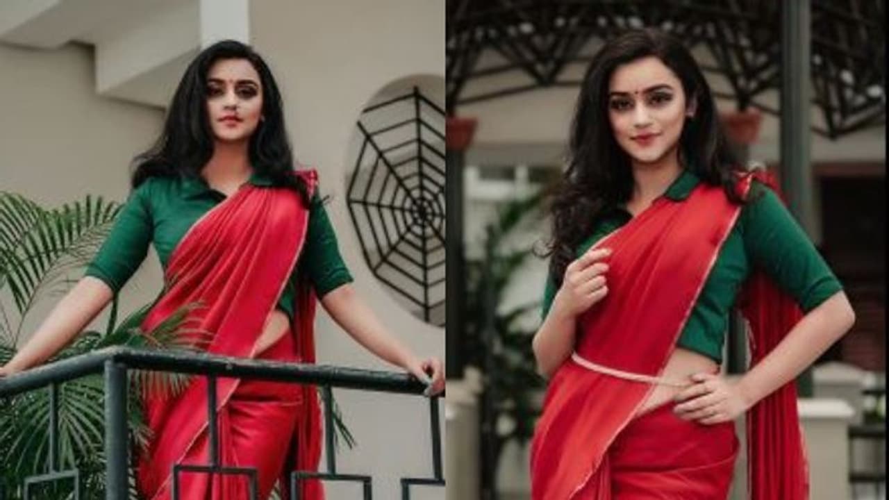 മനോഹരമായ കളര് കോമ്പിനേഷനില് അതിലേറെ മനോഹരിയായി ലക്ഷ്മി നക്ഷത്ര മനോഹരമായ കളര് കോമ്പിനേഷനില് അതിലേറെ മനോഹരിയായി ലക്ഷ്മി നക്ഷത്ര