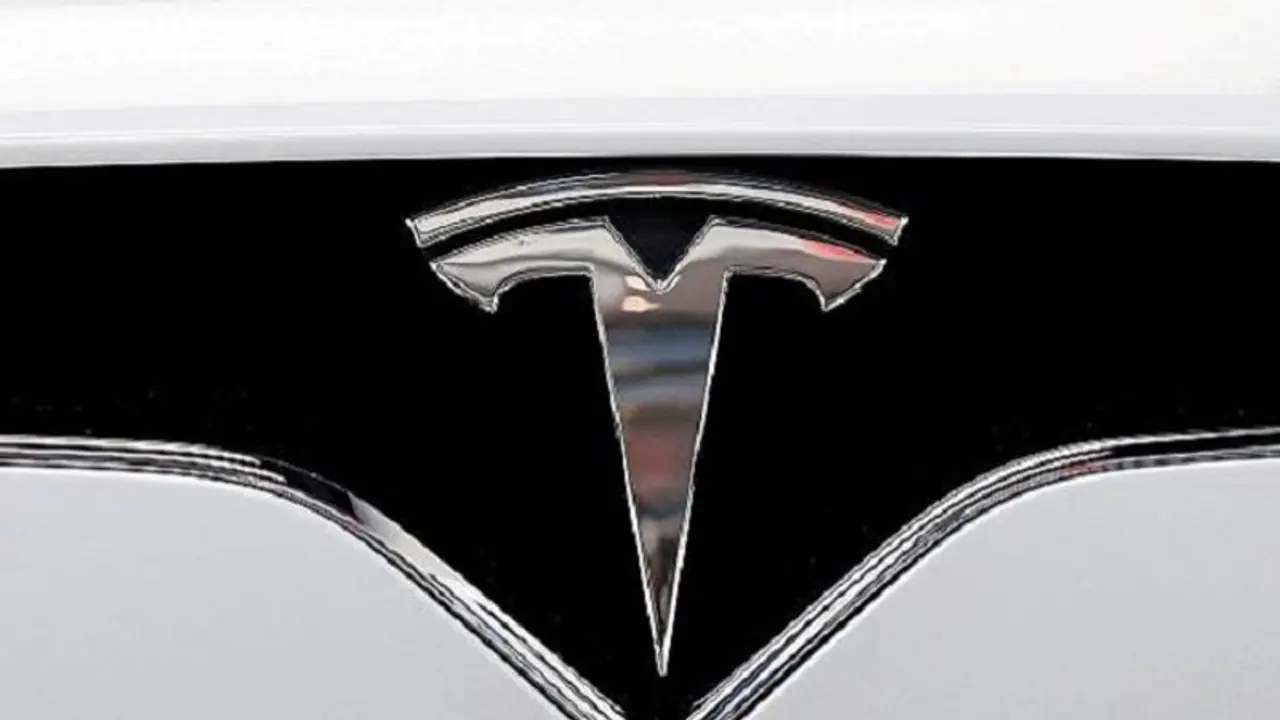 Maharashtra rolls out red carpet for Tesla Maharashtra rolls out red carpet for Tesla