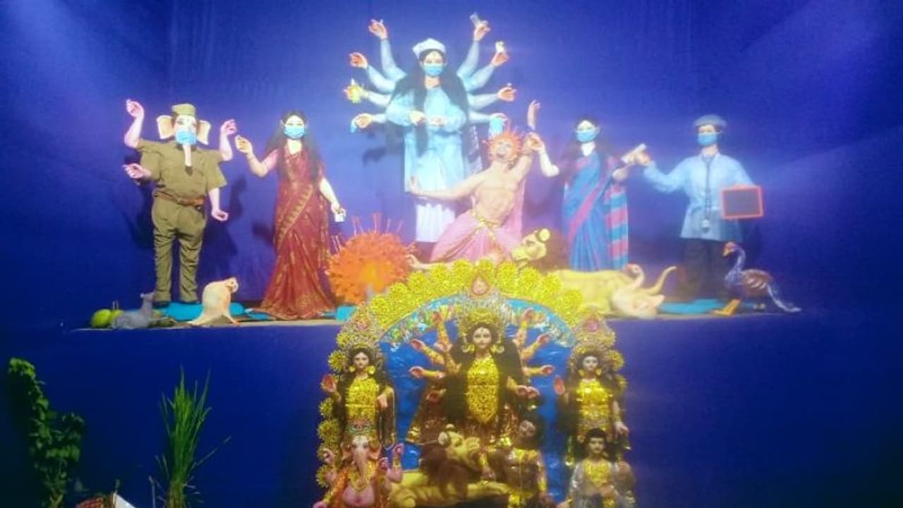 পুজো প্যাণ্ডেল নয় যেন আস্ত কলকাতা মেডিকেল কলেজ, কোভিড ওয়ারিয়র্স থিমে ভাইরাল কালিয়াগড় পুর্বপাড়া সার্বজনীন