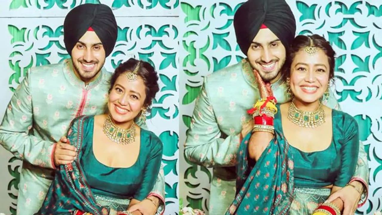 होने वाली पत्नी नेहा कक्कड़ को बाहों में भरकर मंगेतर ने यूं दिए पोज तो शरम से लाल हो गया दुल्हन का चेहरा होने वाली पत्नी नेहा कक्कड़ को बाहों में भरकर मंगेतर ने यूं दिए पोज तो शरम से लाल हो गया दुल्हन का चेहरा