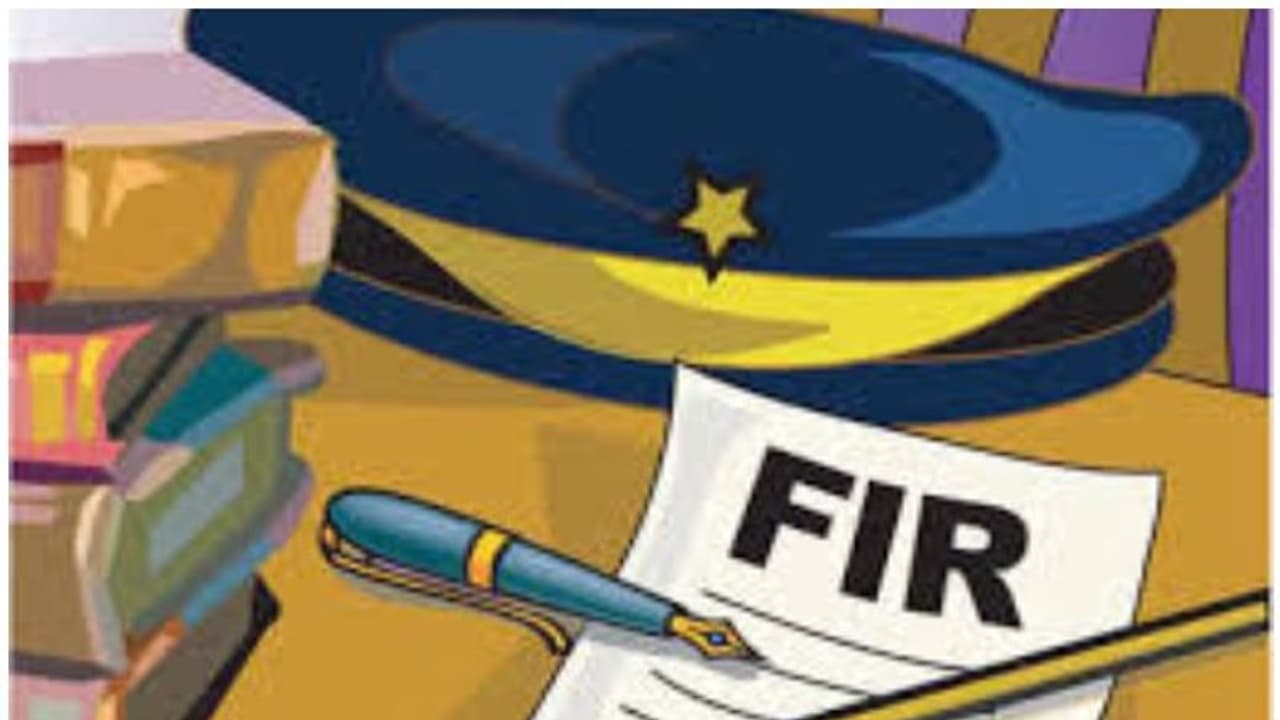 അഞ്ച് സ്ത്രീകളുടെ മുന്നില് നഗ്നത പ്രദര്ശിപ്പിച്ച സ്പെഷ്യല് സെല് സബ് ഇൻസ്പെക്ടർ അറസ്റ്റില് അഞ്ച് സ്ത്രീകളുടെ മുന്നില് നഗ്നത പ്രദര്ശിപ്പിച്ച സ്പെഷ്യല് സെല് സബ് ഇൻസ്പെക്ടർ അറസ്റ്റില്