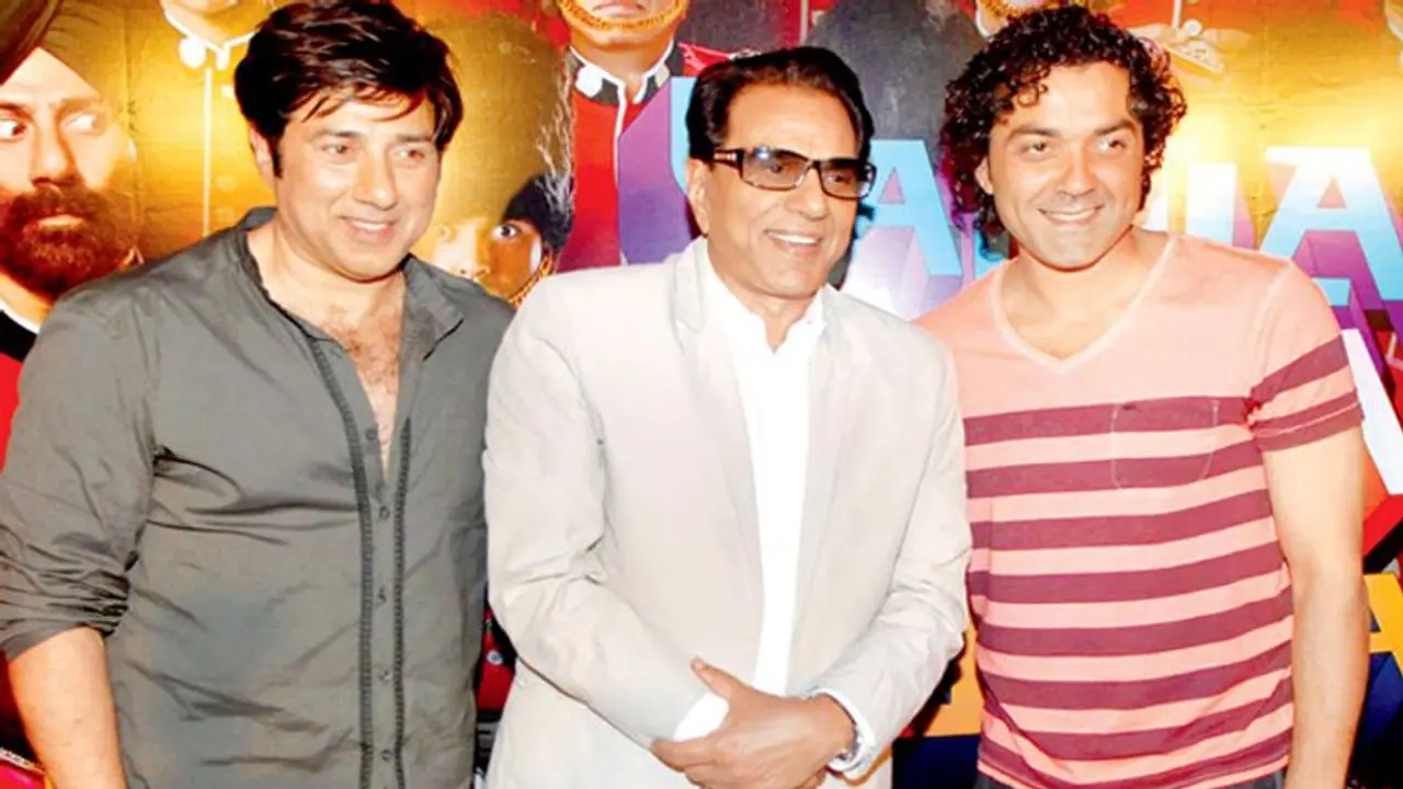 13 साल बाद इस फिल्म की सीक्वल में फिर साथ नजर आएंगे धर्मेंद्र, सनी और बॉबी देओल, जल्द शुरू होगी शूटिंग 13 साल बाद इस फिल्म की सीक्वल में फिर साथ नजर आएंगे धर्मेंद्र, सनी और बॉबी देओल, जल्द शुरू होगी शूटिंग