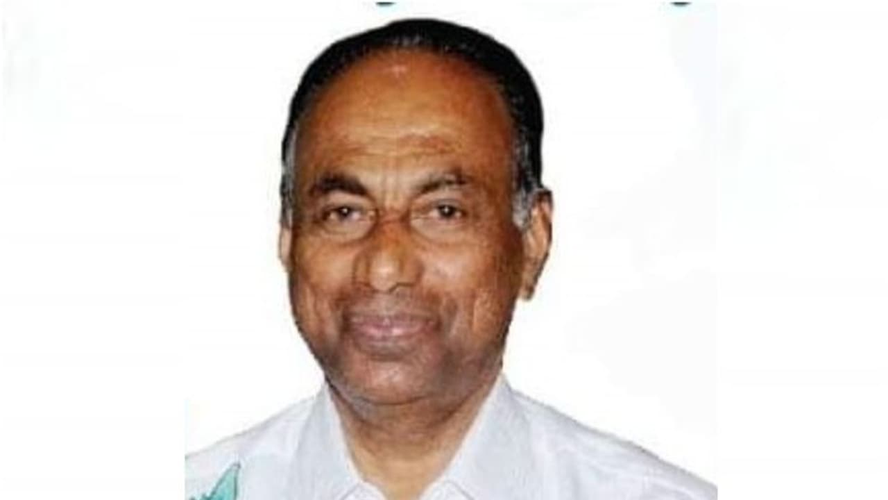 കൊവിഡ് ബാധിച്ച് ഒരു പ്രവാസി മലയാളി കൂടി മരിച്ചു കൊവിഡ് ബാധിച്ച് ഒരു പ്രവാസി മലയാളി കൂടി മരിച്ചു