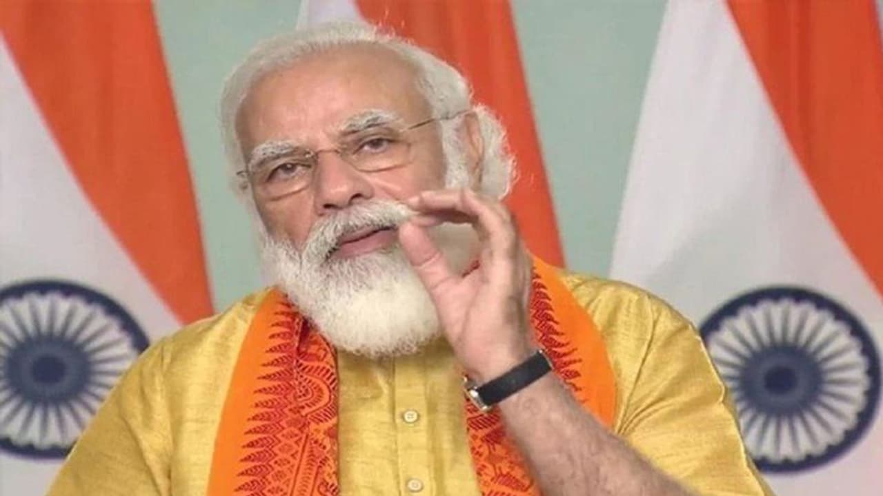 ఇండియా త్వరలోనే 5 ట్రిలియన్ డాలర్ల ఆర్థిక వ్యవస్థకు చేరుకుంటుంది: ప్రధాని నరేంద్ర మోడి ఇండియా త్వరలోనే 5 ట్రిలియన్ డాలర్ల ఆర్థిక వ్యవస్థకు చేరుకుంటుంది: ప్రధాని నరేంద్ర మోడి