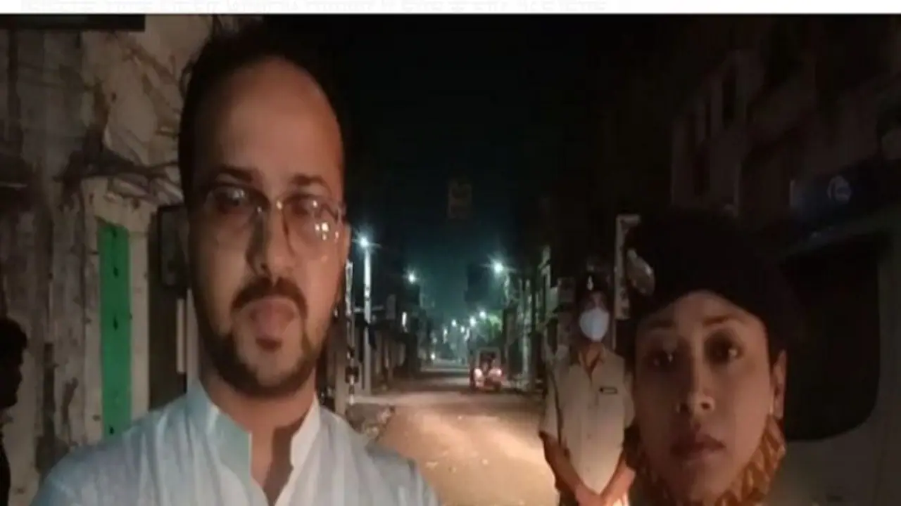 बिहार में वोटिंग से एक दिन पहले बवाल, मूर्ति विसर्जन के दौरान चली गोली, एक की मौत, 20 पुलिस कर्मी घायल बिहार में वोटिंग से एक दिन पहले बवाल, मूर्ति विसर्जन के दौरान चली गोली, एक की मौत, 20 पुलिस कर्मी घायल