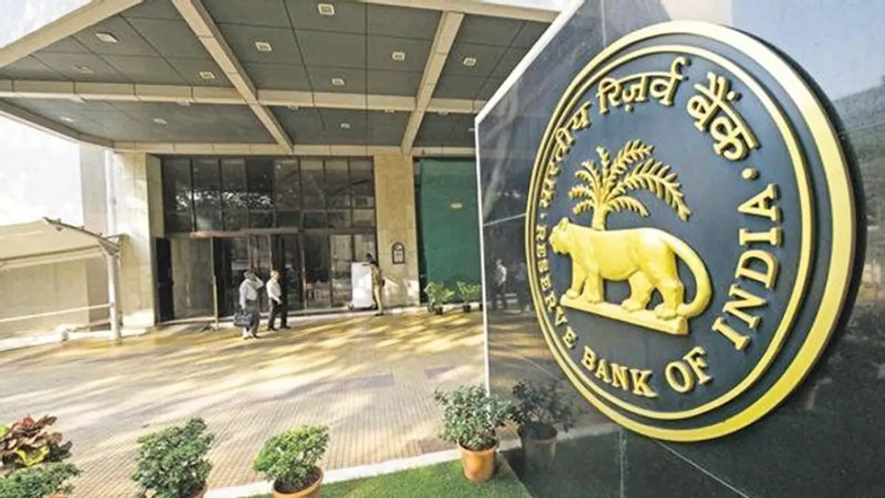 Rising by $183 million, India’s foreign reserves hit $560.715 billion