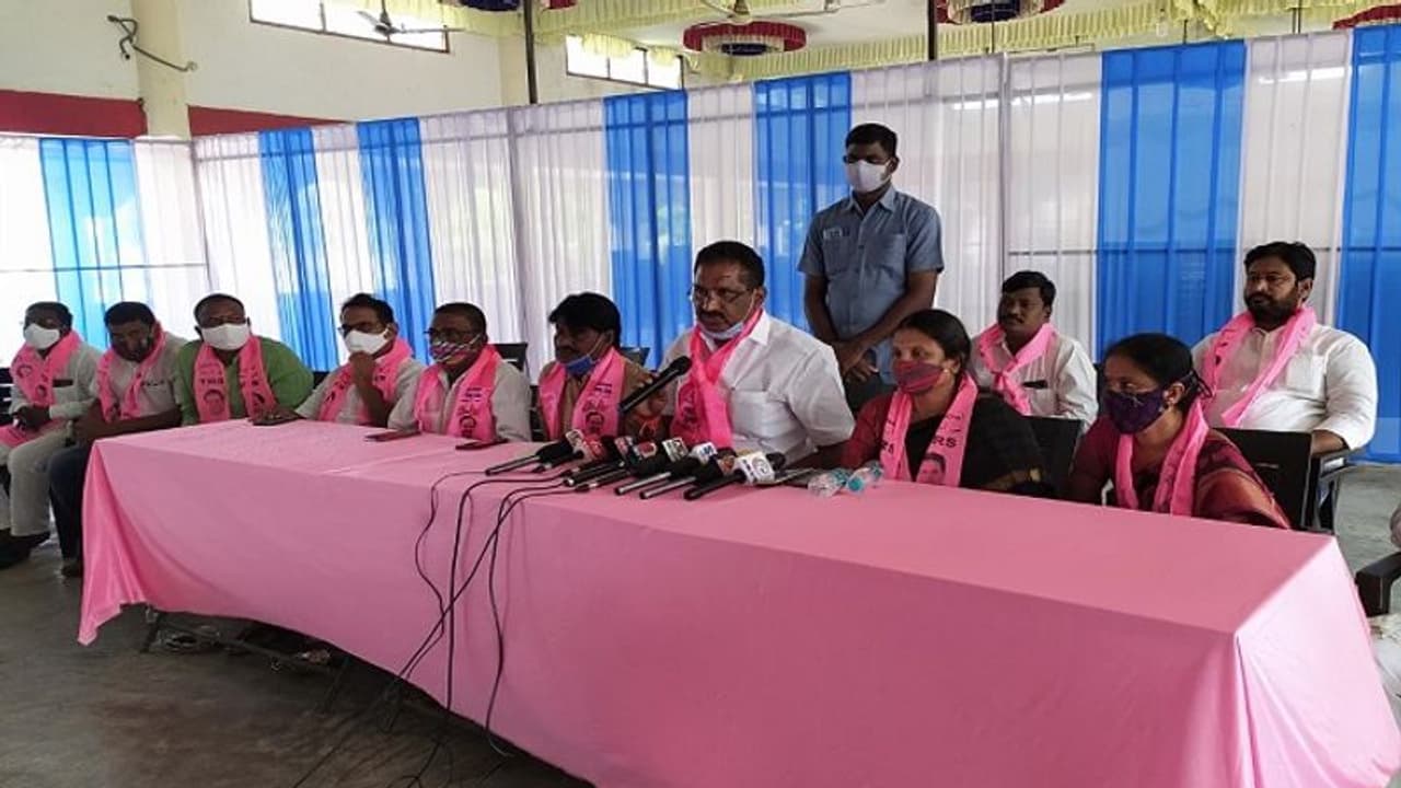 దొంగ దీక్షలు చేయడం బండి సంజయ్ కు వెన్నతో పెట్టిన విద్య.. సునీల్ రావు