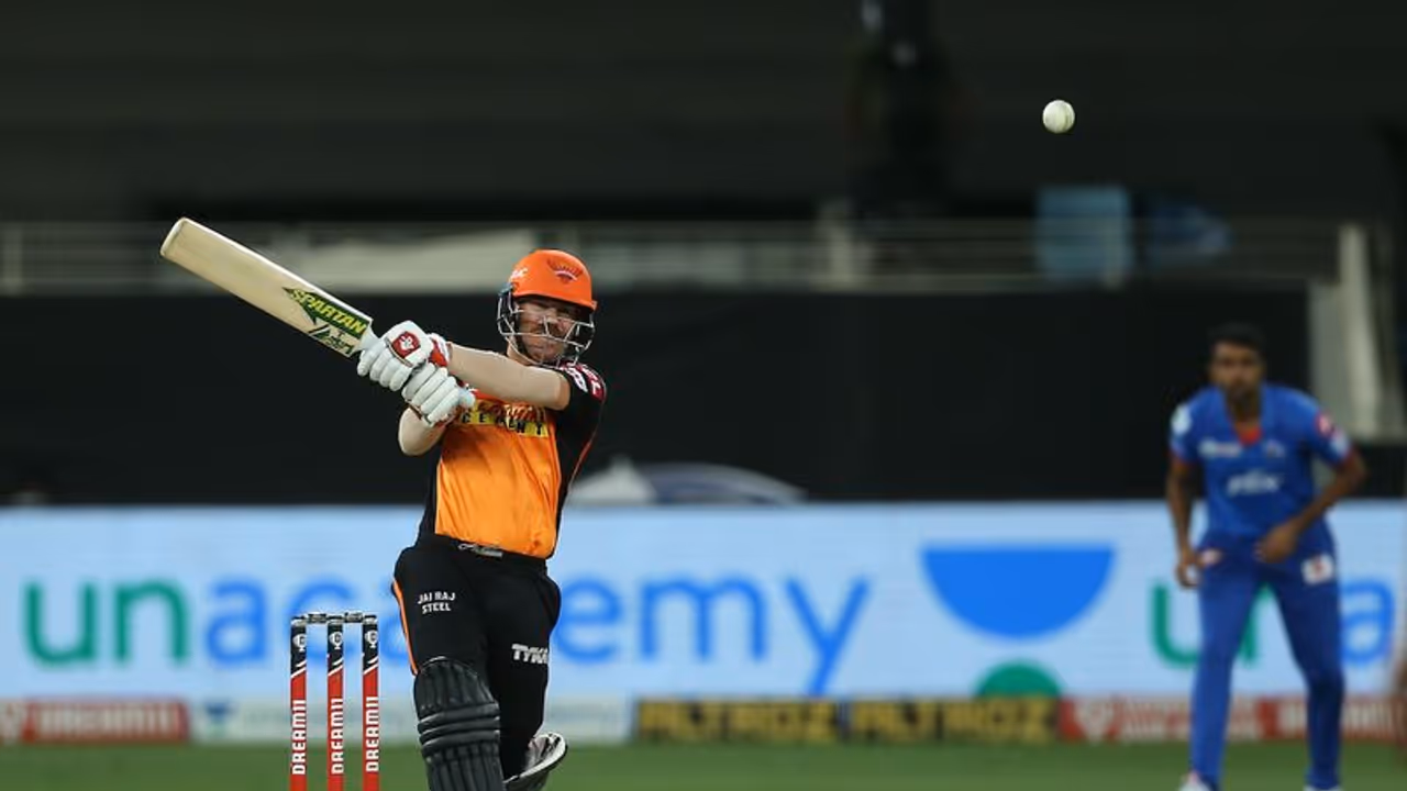 IPL 2020: Watch David Warner in a cake fight with SRH teammates on his birthday