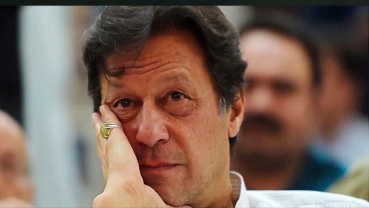 Pakistan के इस सच को अब PM Imran Khan ने भी किया स्वीकार, जानिए क्यों कहा हम हो गए असफल Pakistan के इस सच को अब PM Imran Khan ने भी किया स्वीकार, जानिए क्यों कहा हम हो गए असफल