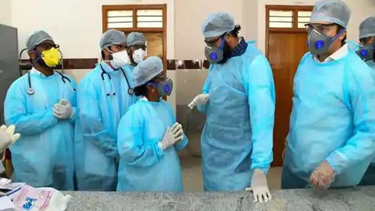 Bihar govt cancels leaves of doctors, healthcare workers till April 5 as COVID cases rise