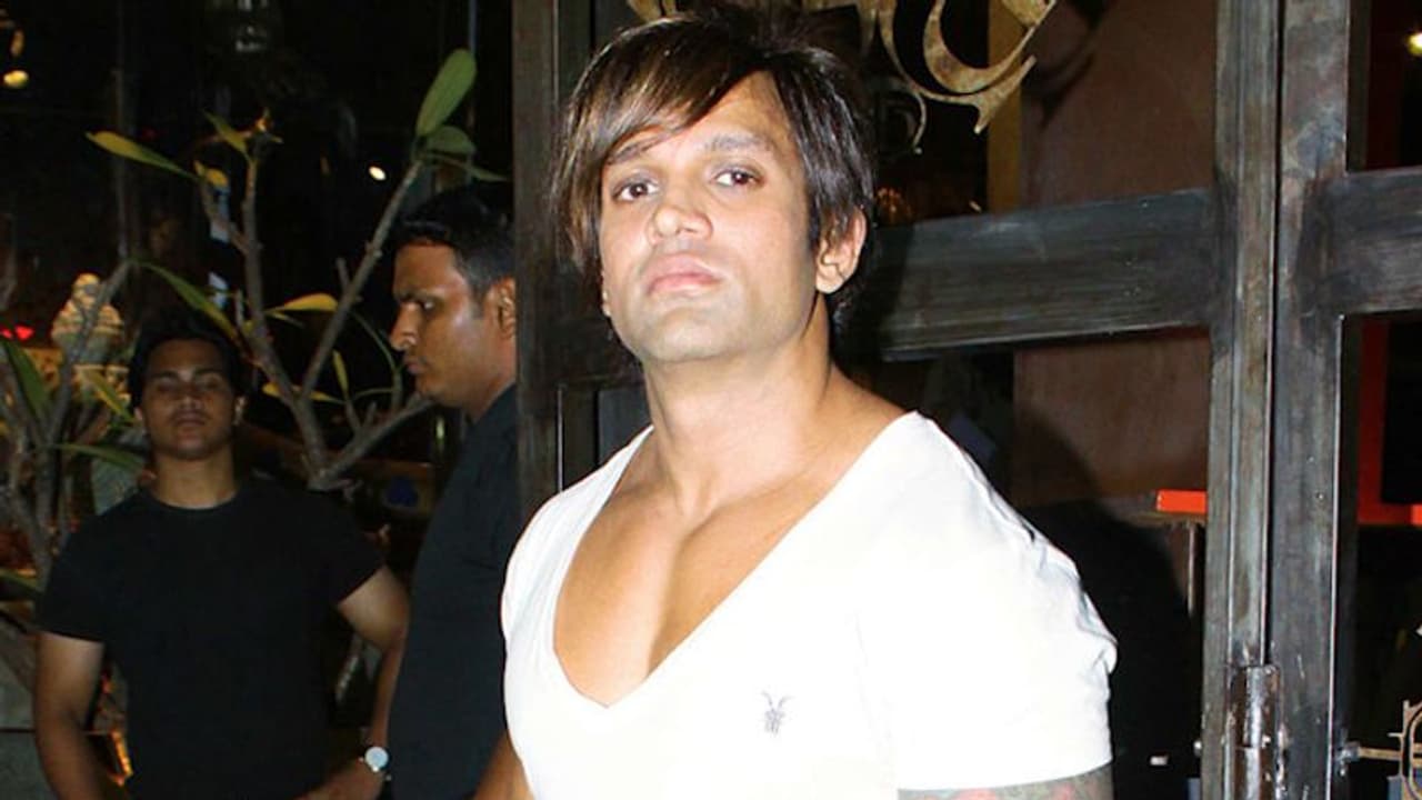 SEBI bans Yash Birla from market for 2 years SEBI bans Yash Birla from market for 2 years