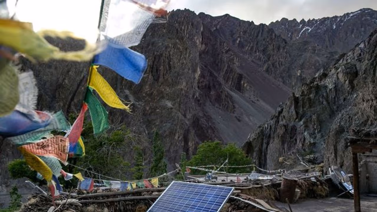 Global Himalayan Expedition wins prestigious UN award for efforts to combat climate change