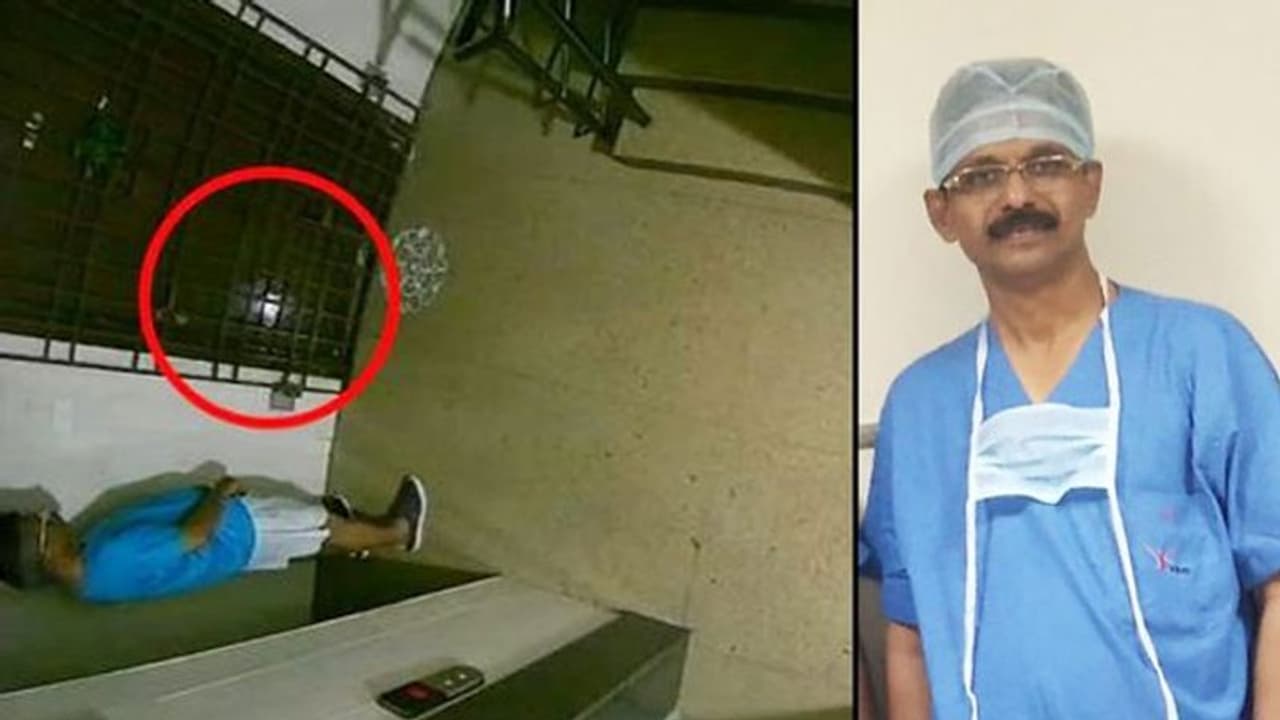 മുന് എബിവിപി ദേശീയ പ്രസിഡന്റ് അറസ്റ്റില്; കേസ് അയല്ക്കാരിയുടെ വാതില്പ്പടിയില് മൂത്രമൊഴിച്ചത് മുന് എബിവിപി ദേശീയ പ്രസിഡന്റ് അറസ്റ്റില്; കേസ് അയല്ക്കാരിയുടെ വാതില്പ്പടിയില് മൂത്രമൊഴിച്ചത്