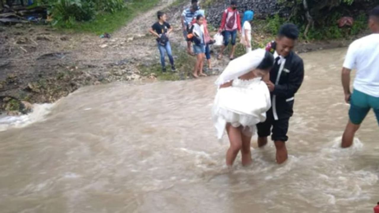 ഇങ്ങനെയും ഒരു വിവാഹം; വൈറലായി വധൂവരന്മാരുടെ ഫോട്ടോകള്‍...