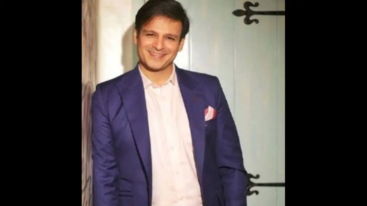 Vivek Oberoi hospitalised? Here's how actor responded to rumour, pays tribute to late Tamil star Vivek Vivek Oberoi hospitalised? Here's how actor responded to rumour, pays tribute to late Tamil star Vivek