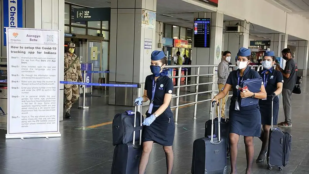 అంతర్జాతీయ విమానాలపై మళ్లీ బ్యాన్... నవంబర్ 30 వరకు నిషేధాన్ని పొడిగిస్తు ప్రకటన.. అంతర్జాతీయ విమానాలపై మళ్లీ బ్యాన్... నవంబర్ 30 వరకు నిషేధాన్ని పొడిగిస్తు ప్రకటన..