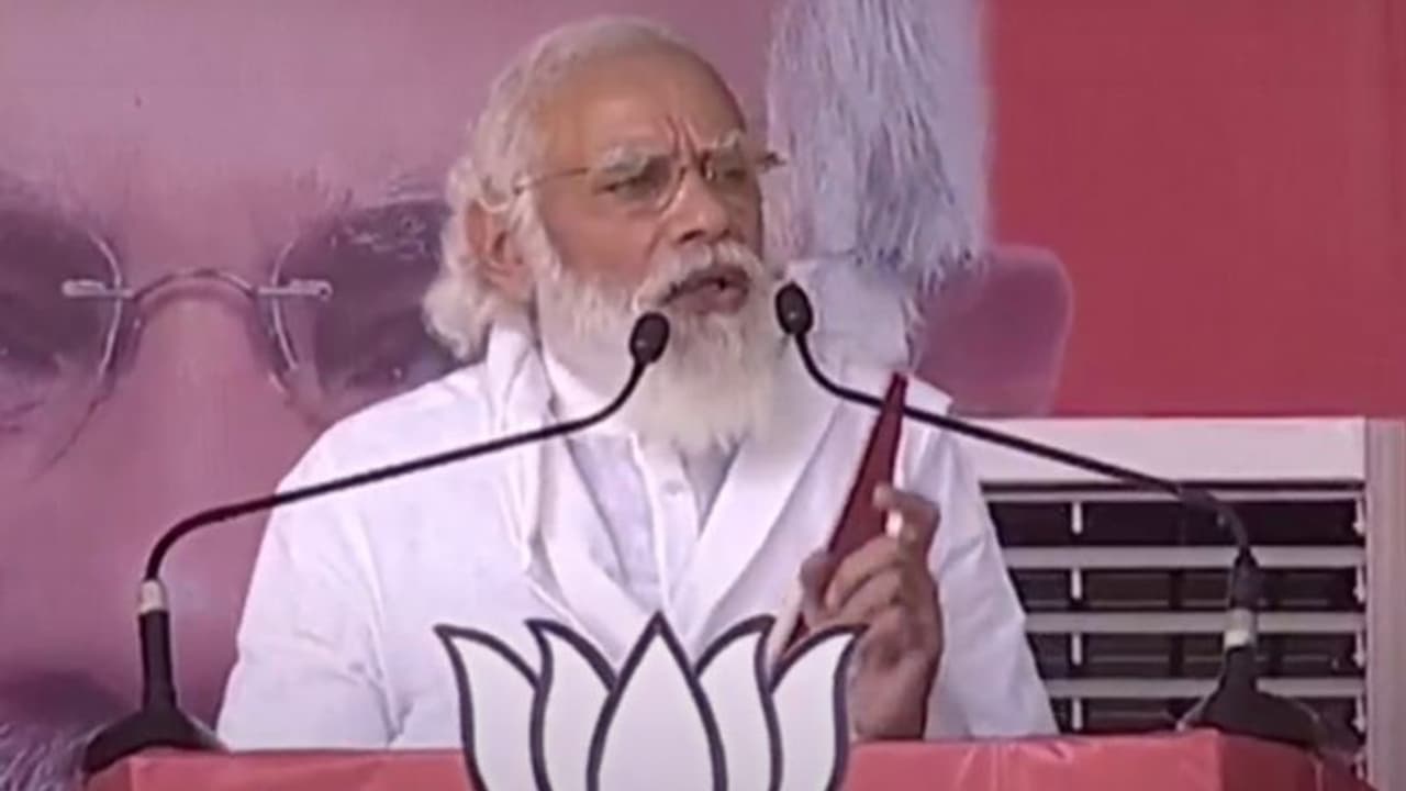 Bihar elections 2020: PM Modi tears into Opposition, calls Tejashwi Yadav ‘Yuvraaj of Jungleraj’ Bihar elections 2020: PM Modi tears into Opposition, calls Tejashwi Yadav ‘Yuvraaj of Jungleraj’