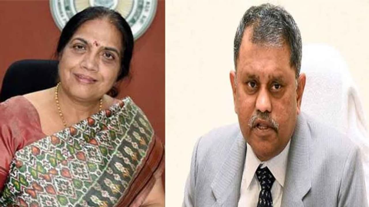 ఏపీ స్థానిక ఎన్నికలు: నిమ్మగడ్డతో సీఎస్ నీలం సాహ్ని భేటీ ఏపీ స్థానిక ఎన్నికలు: నిమ్మగడ్డతో సీఎస్ నీలం సాహ్ని భేటీ