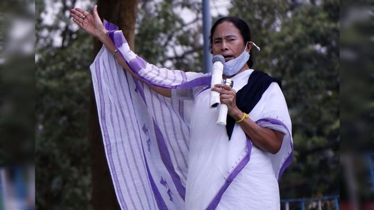 Mamata Banerjee to hold review meeting in Nabanna on November 5