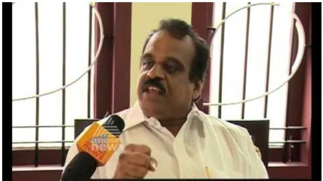 പത്തനംതിട്ട യുഡിഎഫ് ജില്ലാകമ്മിറ്റി ചെയർമാൻ സ്ഥാനം വീണ്ടും കേരള കോൺഗ്രസിന് പത്തനംതിട്ട യുഡിഎഫ് ജില്ലാകമ്മിറ്റി ചെയർമാൻ സ്ഥാനം വീണ്ടും കേരള കോൺഗ്രസിന്