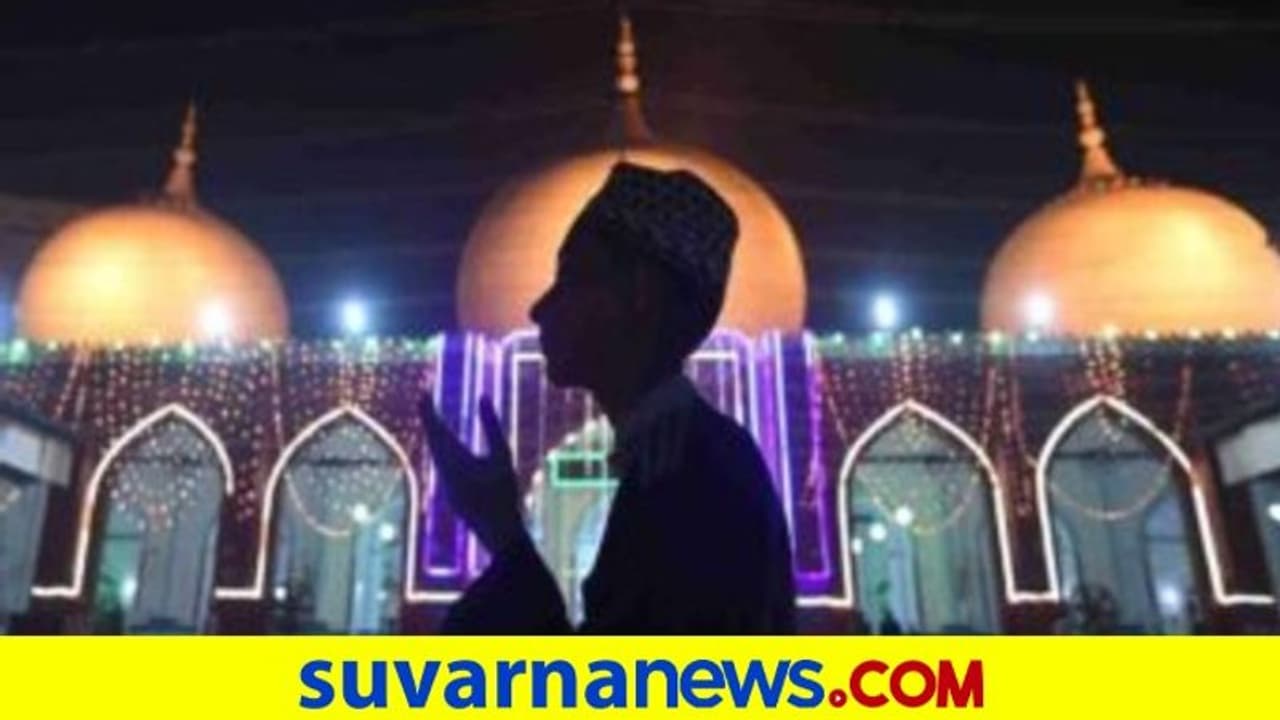 ಈದ್ ಮಿಲಾದ್ ಭಾರತದಲ್ಲಿ ಹಬ್ಬದ ದಿನ, ಸಮಯ: ಆಚರಣೆಯ ಮಹತ್ವವೇನು ? ಈದ್ ಮಿಲಾದ್ ಭಾರತದಲ್ಲಿ ಹಬ್ಬದ ದಿನ, ಸಮಯ: ಆಚರಣೆಯ ಮಹತ್ವವೇನು ?