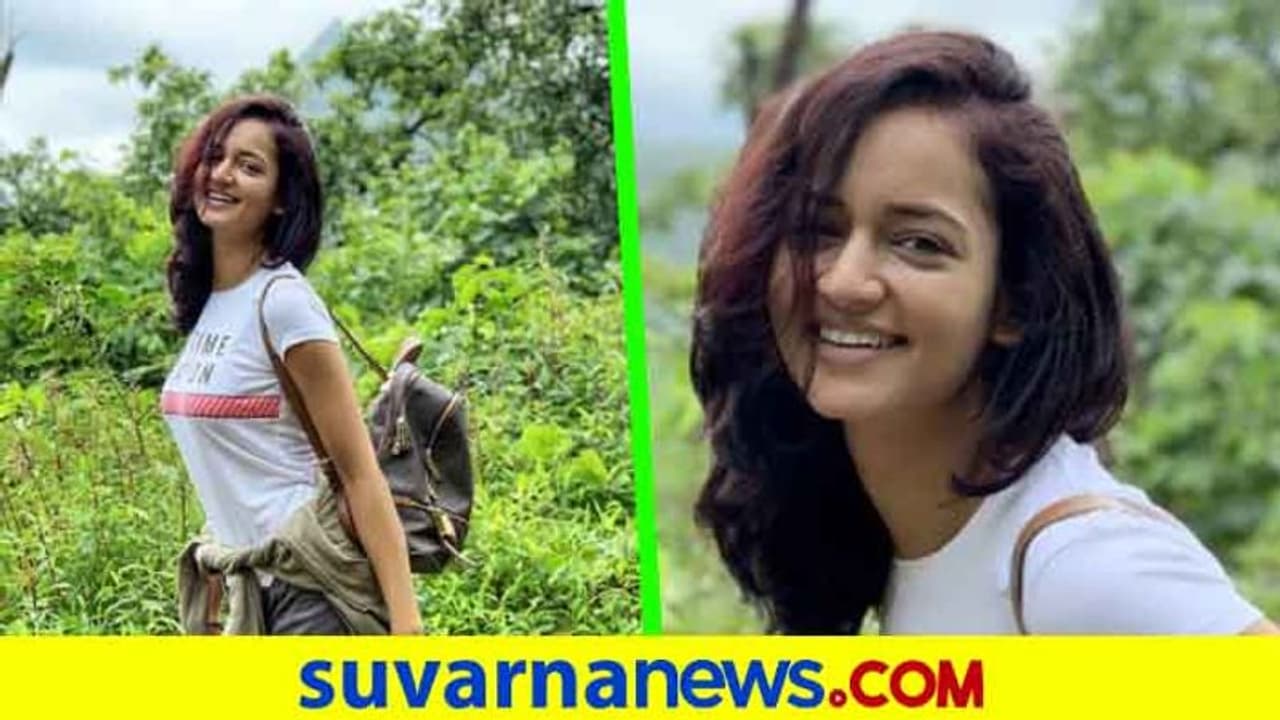 ಕೇವಲ 20 ದಿನಗಳಲ್ಲಿ 'ಕಸ್ತೂರಿ ಮಹಲ್' ಚಿತ್ರೀಕರಣ ಕಂಪ್ಲೀಟ್ ಮಾಡಿದ ಶಾನ್ವಿ! ಕೇವಲ 20 ದಿನಗಳಲ್ಲಿ 'ಕಸ್ತೂರಿ ಮಹಲ್' ಚಿತ್ರೀಕರಣ ಕಂಪ್ಲೀಟ್ ಮಾಡಿದ ಶಾನ್ವಿ!