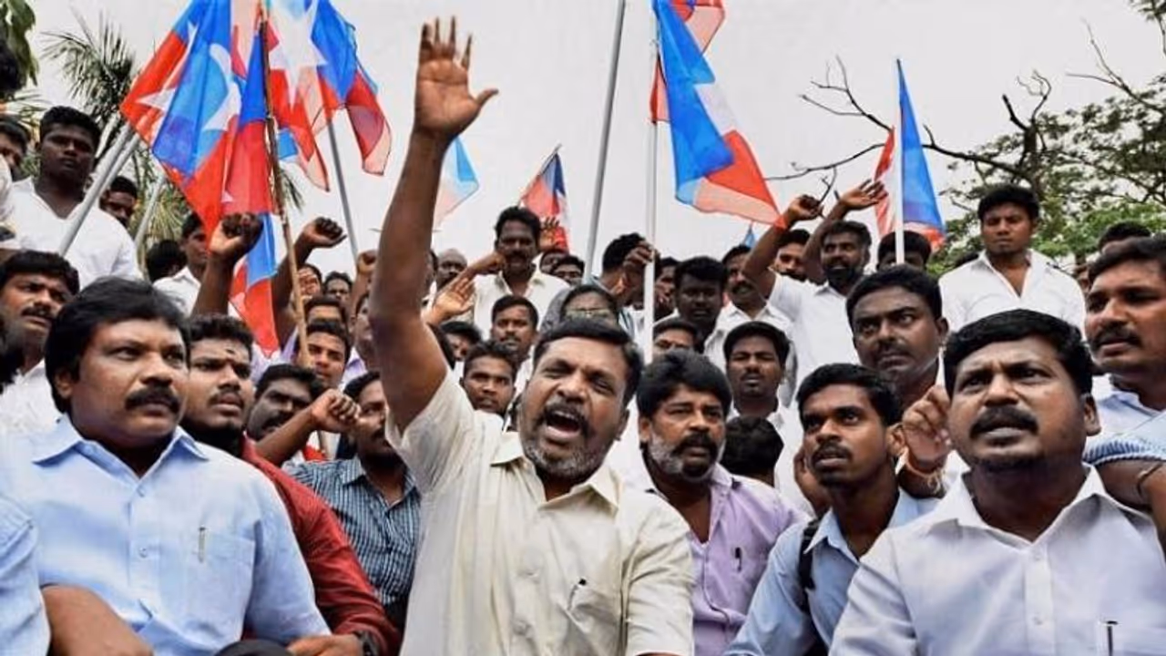 PFIக்கு தடை எதிர்பார்த்த ஒன்று தான்...! ஆர்எஸ்எஸ், விஎச்பி, பஜ்ரங்தள் அமைப்பிற்கு தடை எப்போது..? திருமாவளவன்