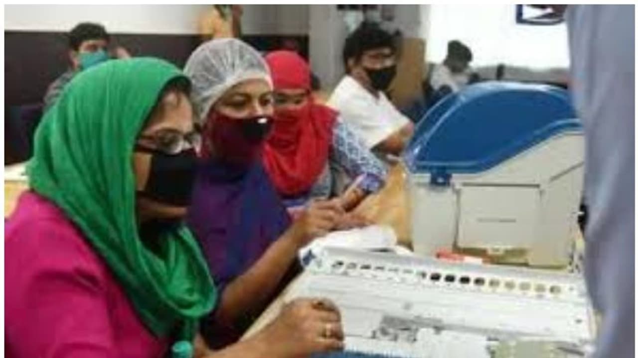 ബീഹാറിൽ ആദ്യഘട്ടത്തിൽ 55.69 ശതമാനം പോളിംഗ്; കഴിഞ്ഞ തവണത്തേതിലും അധികം ബീഹാറിൽ ആദ്യഘട്ടത്തിൽ 55.69 ശതമാനം പോളിംഗ്; കഴിഞ്ഞ തവണത്തേതിലും അധികം