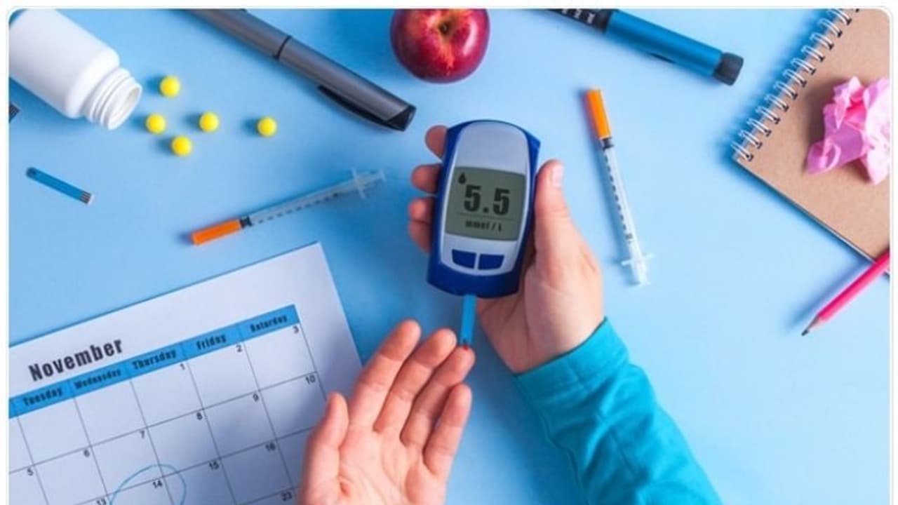 രക്തത്തിലെ പഞ്ചസാരയുടെ അളവ് നിയന്ത്രിക്കാൻ ചെയ്യേണ്ട 4 കാര്യങ്ങൾ