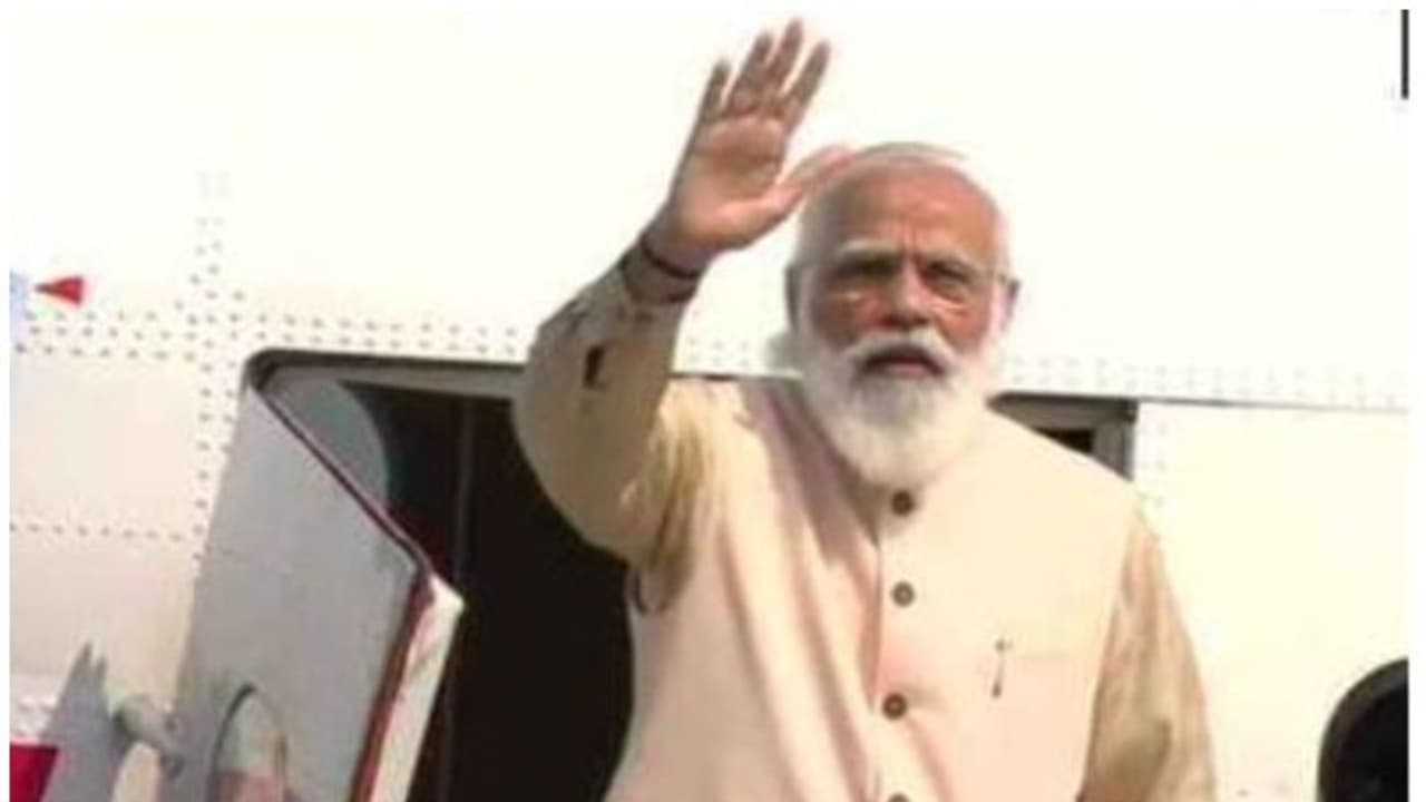 സബര്‍മതി സ്റ്റാച്യൂ ഓഫ് യൂണിറ്റി; രാജ്യത്തെ ആദ്യ സീപ്ലെയിന്‍ സര്‍വീസ് പ്രധാനമന്ത്രി ഉദ്ഘാടനം ചെയ്തു